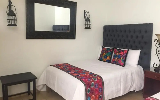 Del Centro Hotel