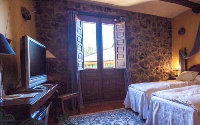Hotel Ruralis Peña Del Alba