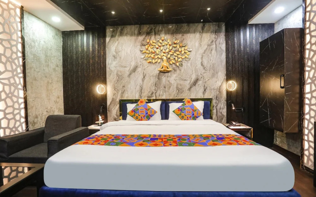 Fabhotel Greenstar Inn