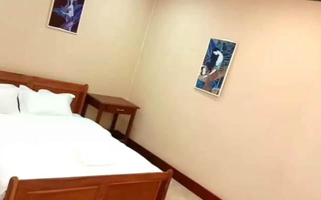 Green Land Hotel