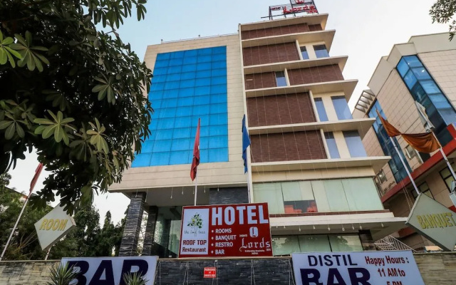 Capital O 26201 Hotel Jagrati Lords Inn