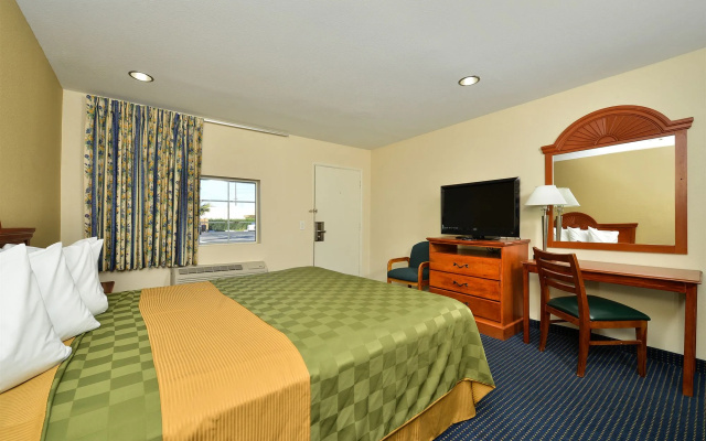 Crown Motel