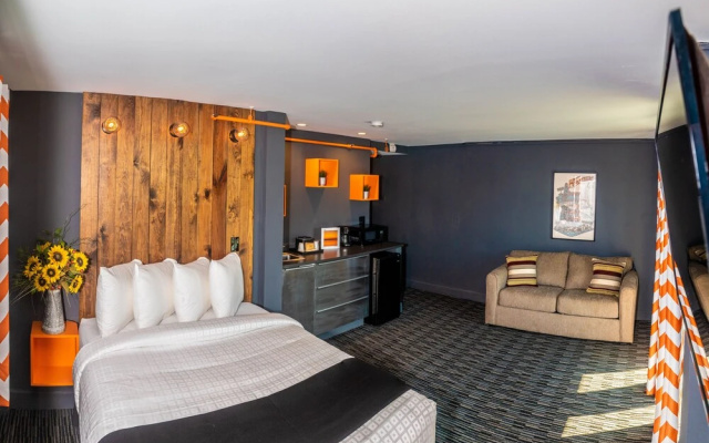 Uptown Hotel St Pete