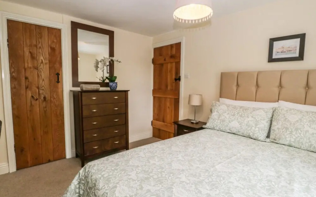 Mulberry Cottage