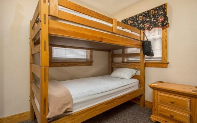 Briarstone Lodge Condo 13A - Two Bedroom Condo