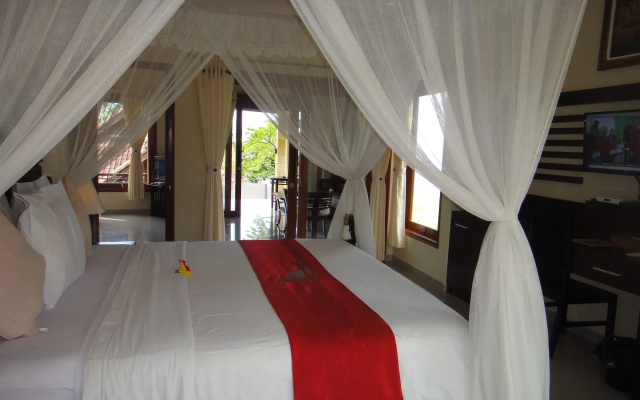 Arya Amed Beach Resort and Dive Center