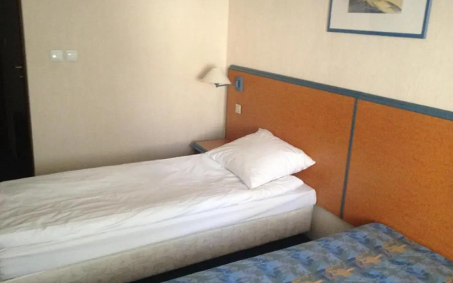 Hotel TenisHouse