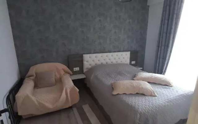 Falkon hotel number 302