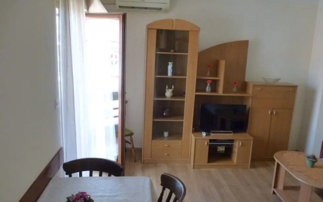 Apartment Rada - Center of Posedarje & near Beach