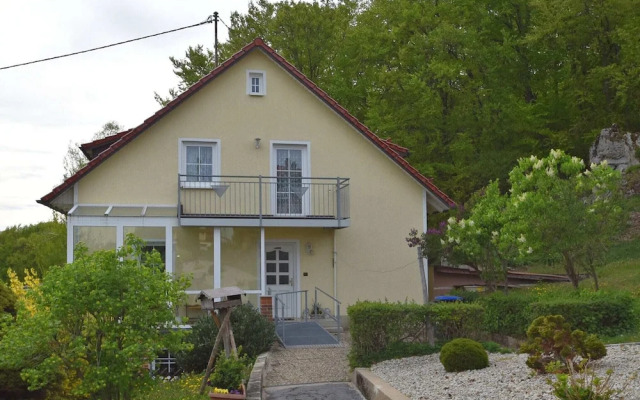 Luxurious Apartment in Wichsenstein Bavaria near Forest