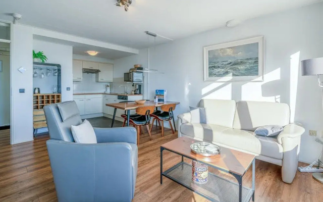 2 Person Island View Apartment