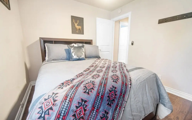 Middle Bear Chalet