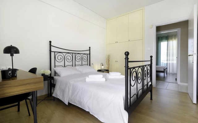 Renaissance City Apartment