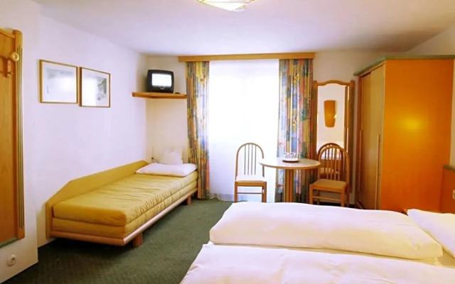 Heart Hotel Alpenheim