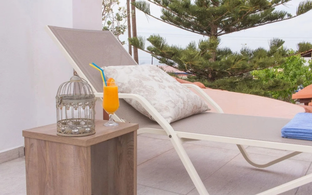 Villa Araucaria Private Pool Jacuzzi Seaview