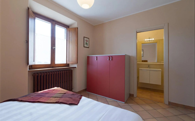 Quiet property set in a genuine context between nature and culture.-CASA PARIS