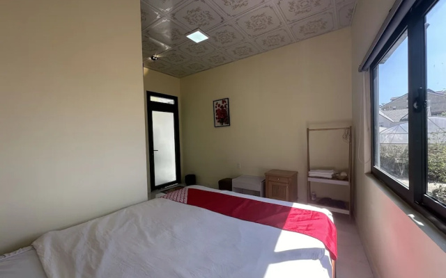 OYO 1228 Gia Hoang Homestay