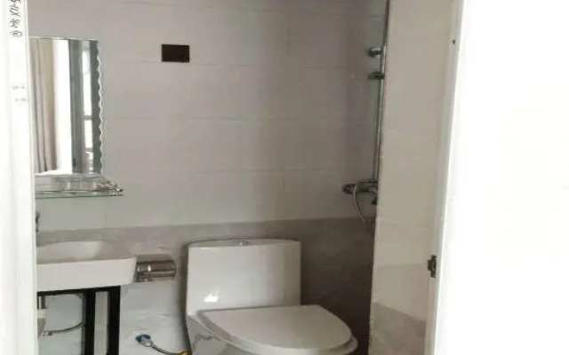 Futian Yiye Inn
