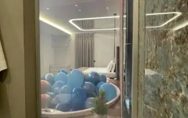 Hotel 2000