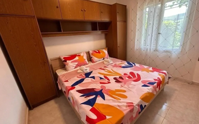 Apartment 650