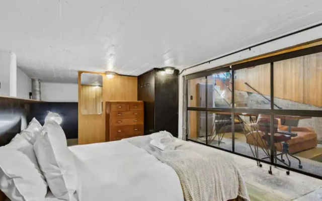 Unique Industrial-Style Apartment in Auckland