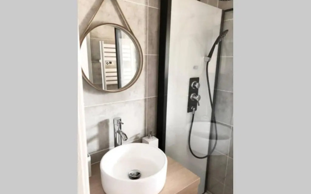 Charmant Studio a 400m de la Plage Avec Piscine