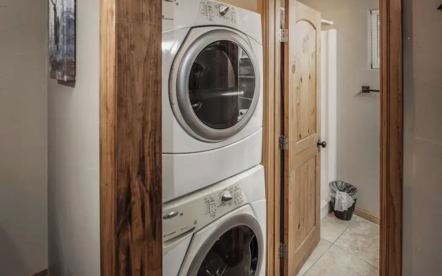 Mountain Flo by Ruidoso Vacation Rentals