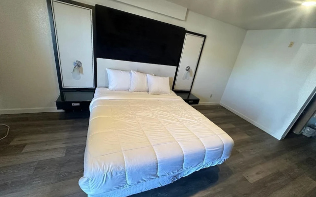 El Paso West Travelodge