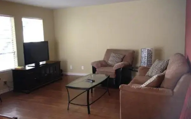 Amazing Uptown 3