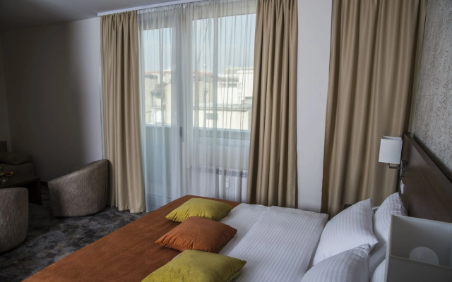 Marshal Hotel Garni