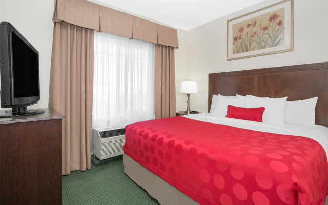 Ramada by Wyndham Denver International Airport