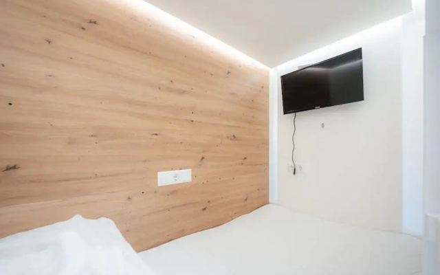 Robin Wood Apartment