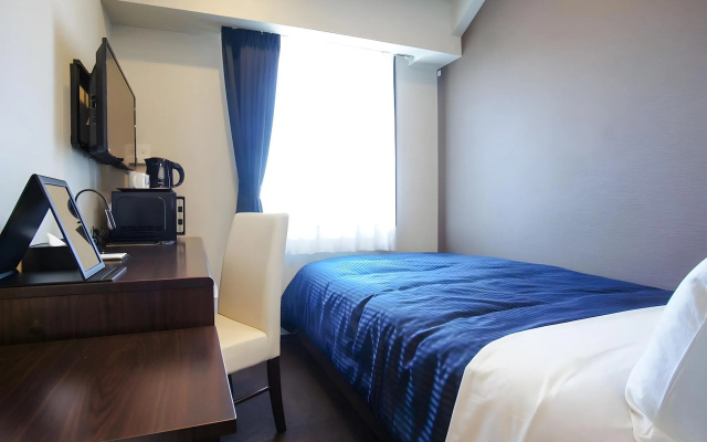 Hotel Live Max Yokohama Motomachi Ekimae
