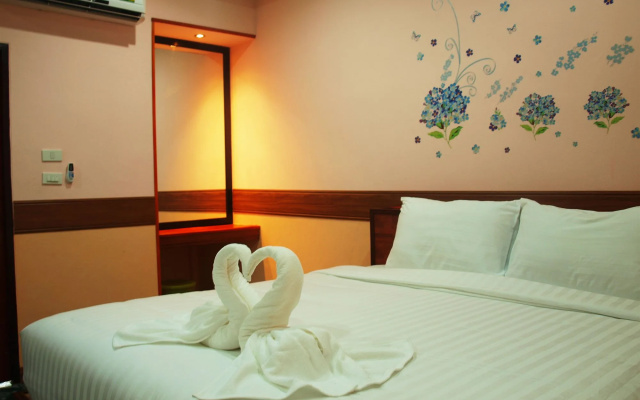 Airport Phuket Garden Resort