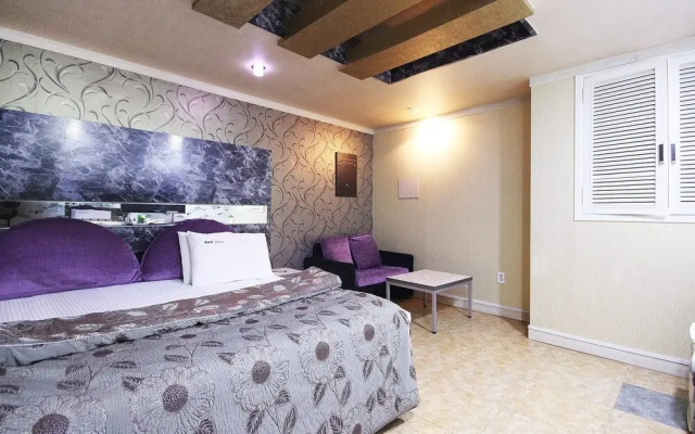 Western Wonpyeongdong Lancelot