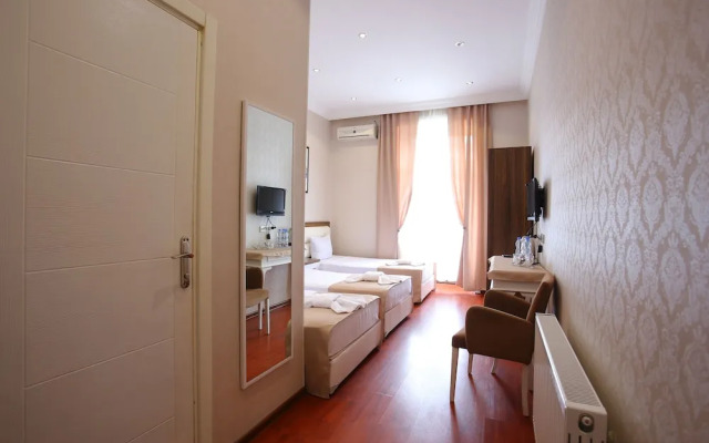 Hotel Aristocrat