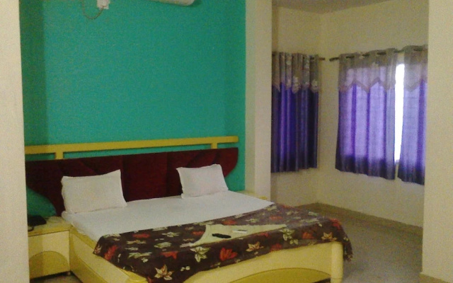 Goroomgo Hotel Rajawat Madhya Pradesh