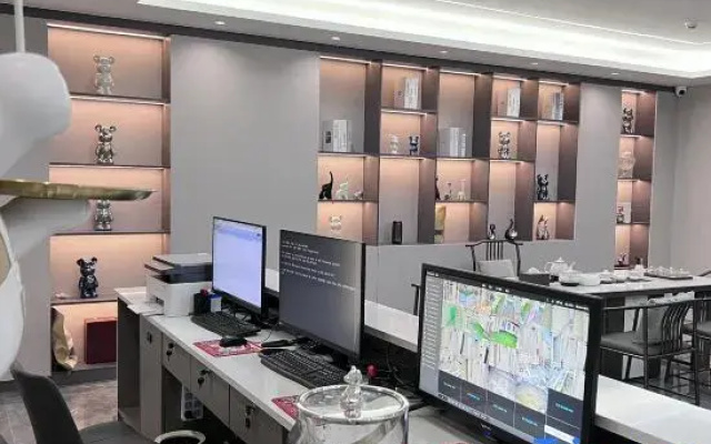 Yiduo Hotel