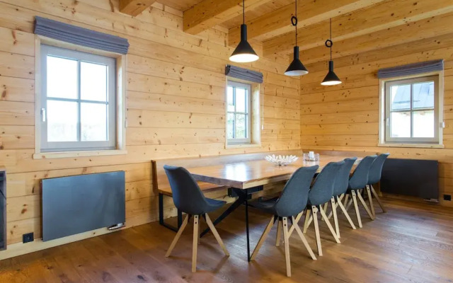 Chalet in Cista Near Ski Slopes