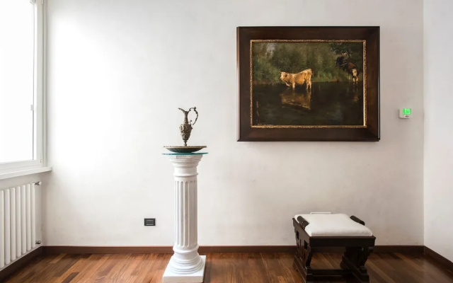 Ludovisi Apartment Splendor