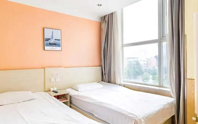 Super 8 Hotel (Beijing Panjiayuan Huawei South Road)