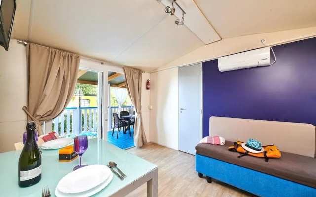Camping Adria Mobile Homes Lanterna