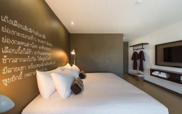 Brown House Hotel by Blu Monkey
