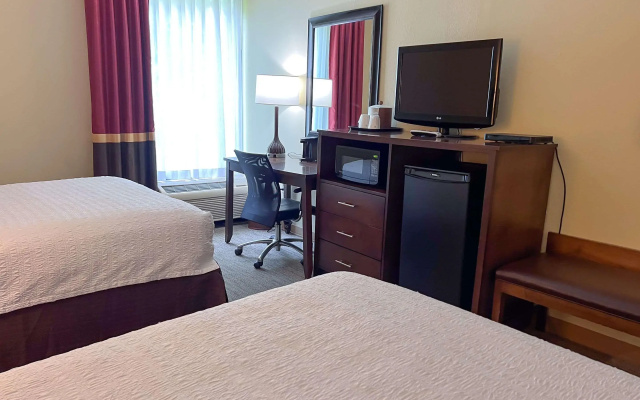 Clarion Pointe Cherokee