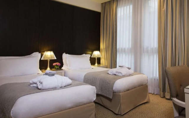 Hotel Le Pera