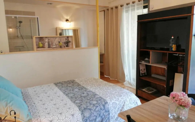 La Dolce Vita Studio indépendant avec terrasse