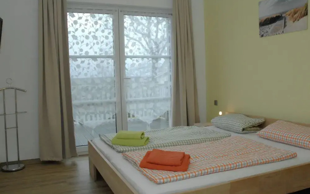Spacious Apartment in Pepelow with Garden Terrace