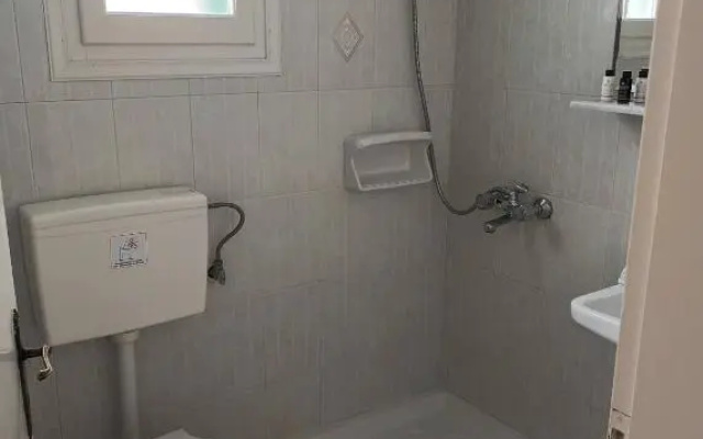 Dioni Lux inn 2