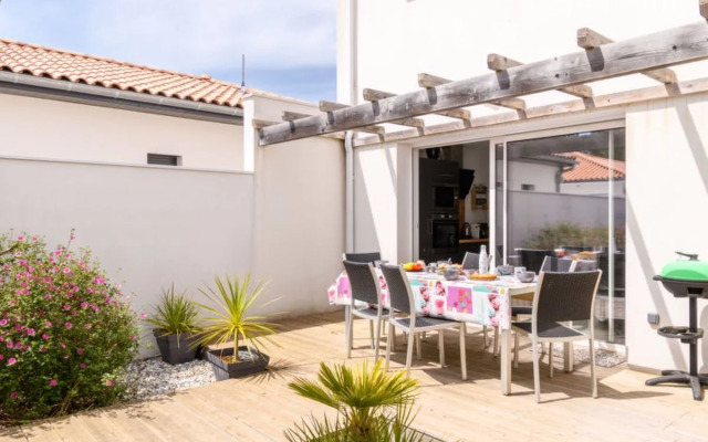 Les Patios de Flore