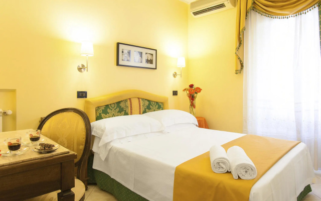 Hotel Tuscolana